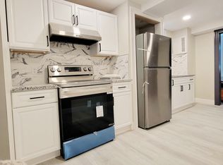 150 Middlesex St #2, Lowell, MA 01852