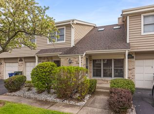 1908 Wisteria Ct APT 2, Naperville, IL 60565
