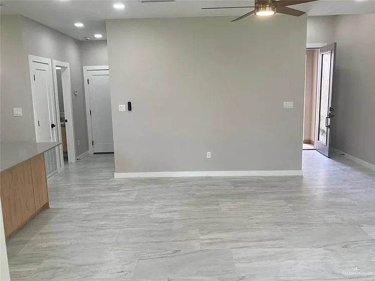 2221 Dorado Dr — Photo 12