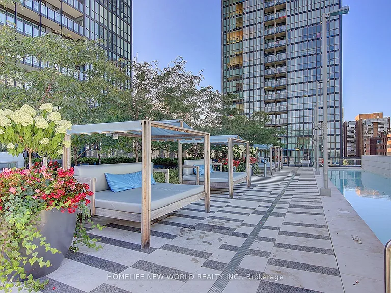 101 Charles St E #610 — Photo 19
