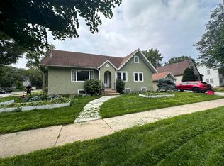 125 12th Ave NW, Rochester, MN 55901