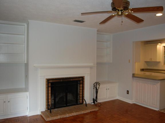 4th image of 1342 Sunnymeade Dr