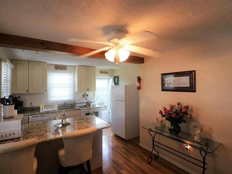 309 N Harding Ave — Photo 16