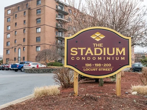 200 Locust St APT 106, Lynn, MA 01904