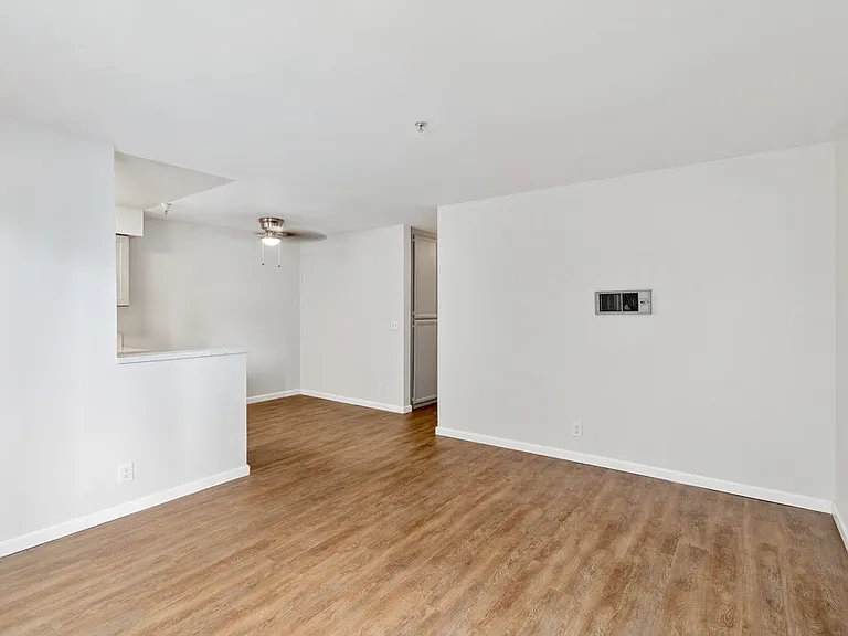 2878 El Cajon Blvd #10 — Photo 4