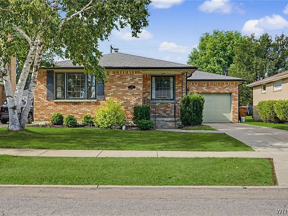 1st image of 298 Lydia Ln