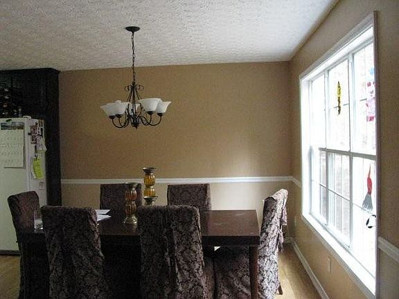 4th image of 148 River Park Cir