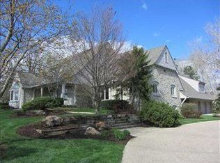 4826 Deer Ridge Dr N, Carmel, IN 46033