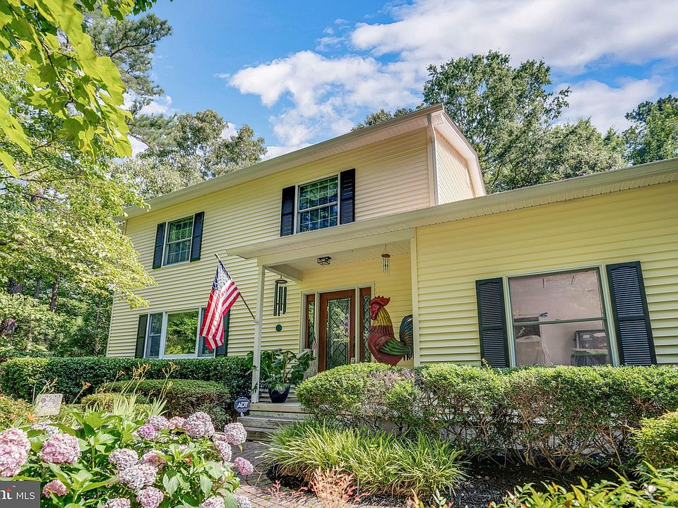 1st image of 23056 Pine Needle Ct