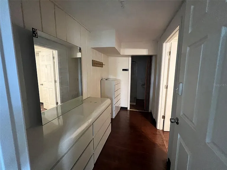 1159 Hampton Rd — Photo 9
