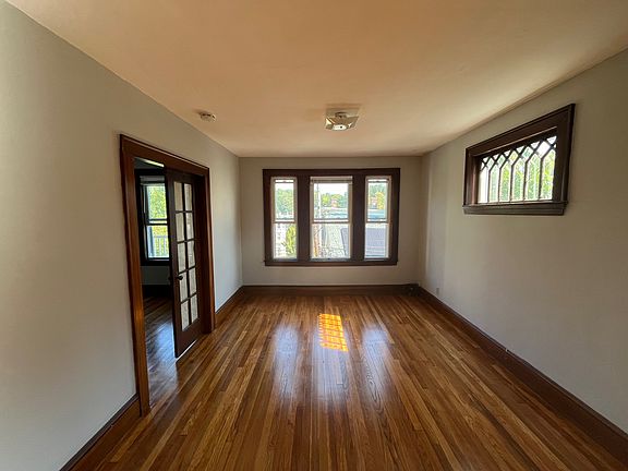 2nd image of 51 Seaverns Ave APT 3L