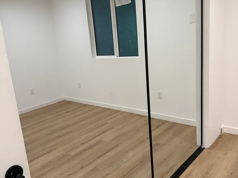 2624 W Alhambra Rd — Photo 11