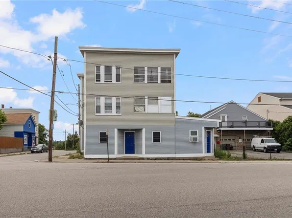 538 Wood Ave, Woonsocket, RI 02895
