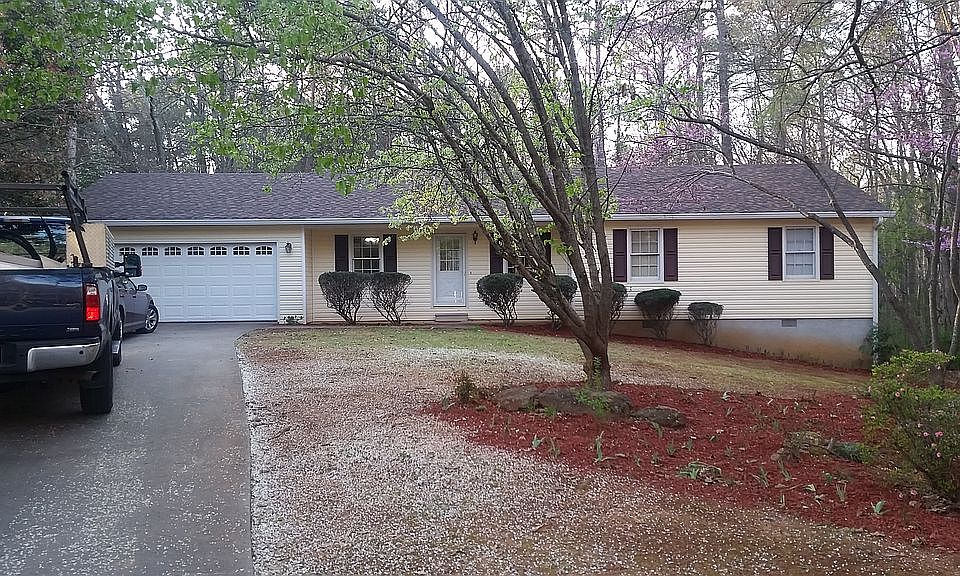 1st image of 95 Tanglewood Ct