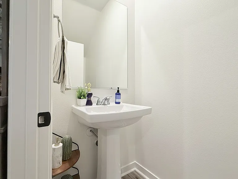 35222 Citrange Ln — Photo 8