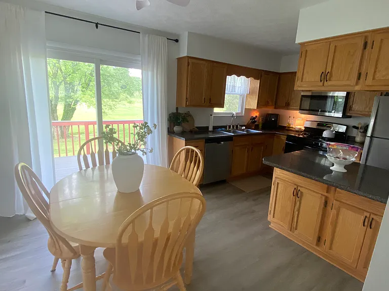 485 Hidden Valley Rd — Photo 8
