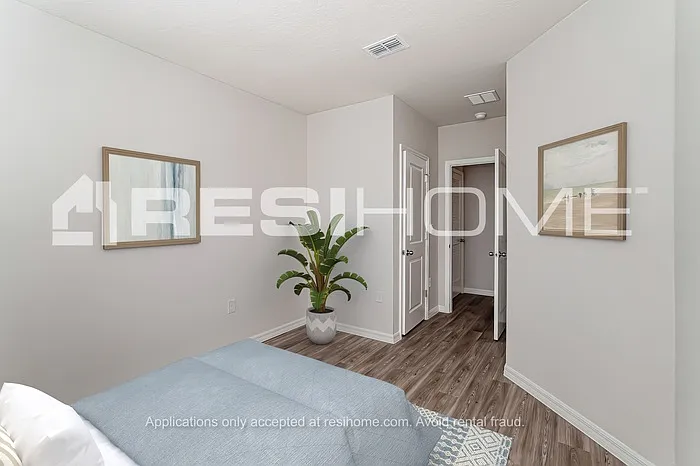 28499 Wave Crest Pl — Photo 11