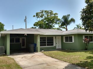 2432 Mineola Dr S, Largo, FL 33770