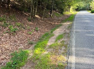 8 Southbridge Rd, Warren, MA 01083