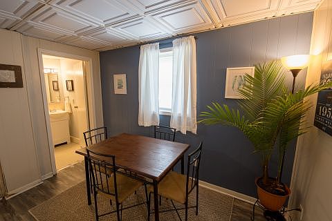 4th image of 4609 E Washington St APT 21