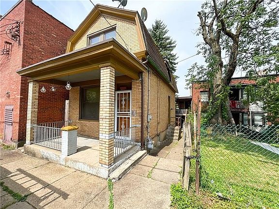3rd image of 219 Brownsville Rd