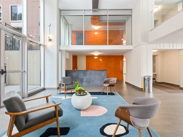 555 Main Street image 17 of 20