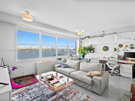 3rd image of 1250 West Ave APT 3W