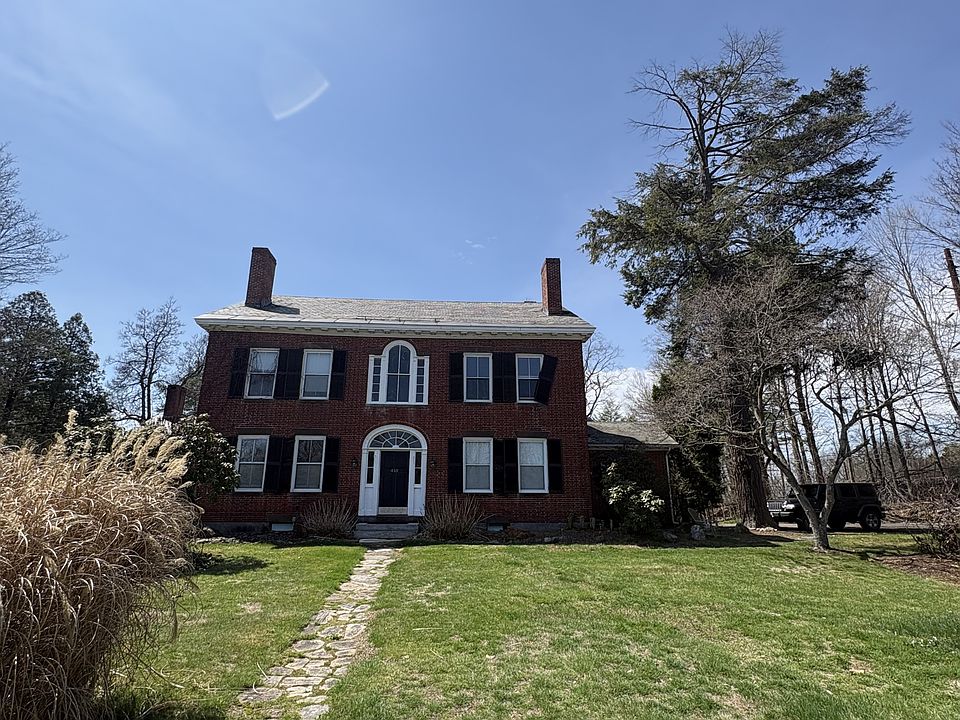 1st image of 410 Old Montague Rd APT 4