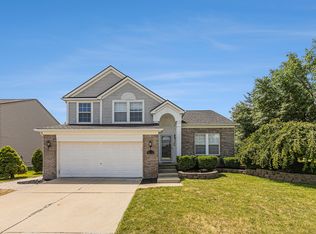 7012 Hampton Dr, Ypsilanti, MI 48197