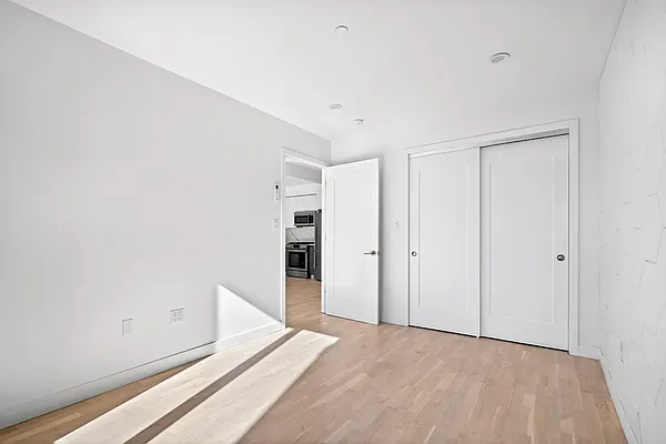 Rented by Living New York | media 40