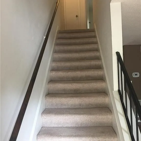 134 Turnwood Ln — Photo 2