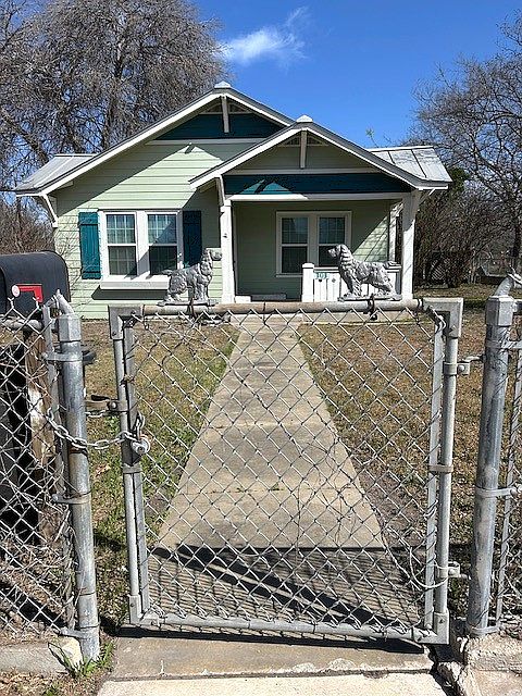 1st image of 101 Betty Jean St
