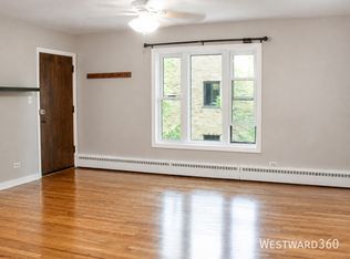 1541 Monroe Ave APT 2, River Forest, IL 60305
