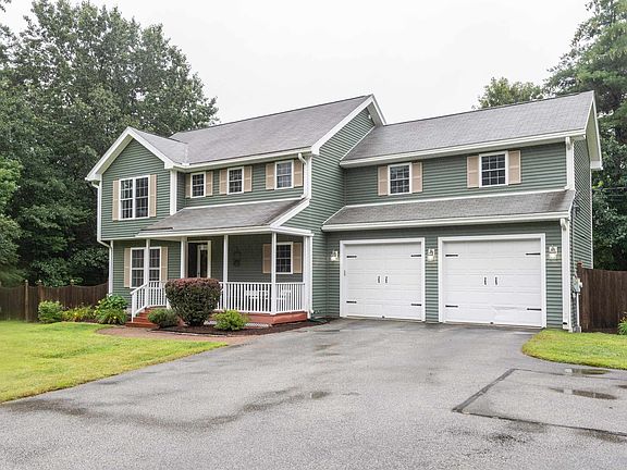 3rd image of 55 Annand Drive