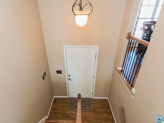 4th image of 145 Eagle Cove Dr