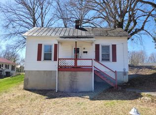 34 Selma Ave, Danville, VA 24541