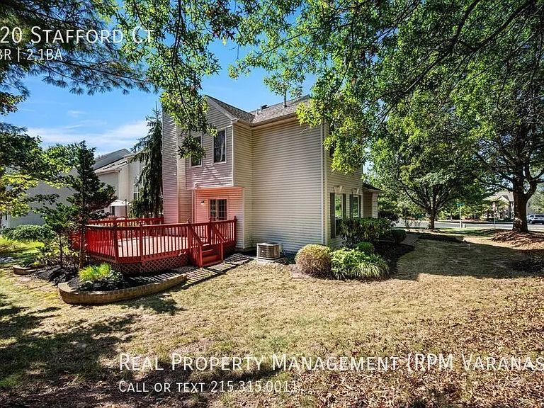 720 Stafford Ct — Photo 35