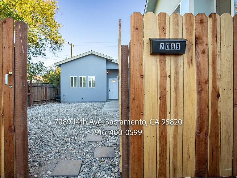 7089 14th Ave — Photo 2
