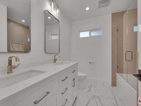 5th image of 15436 Milbank St
