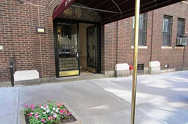 20 West 84th Street in Upper West Side