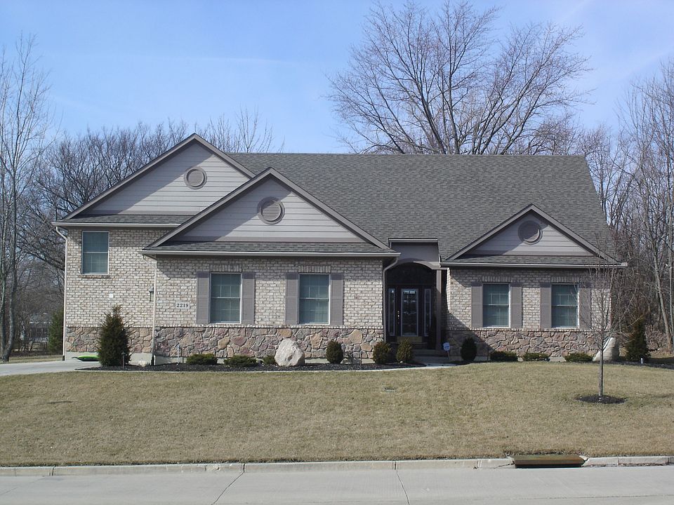 1st image of 2219 Hidden Woods Blvd