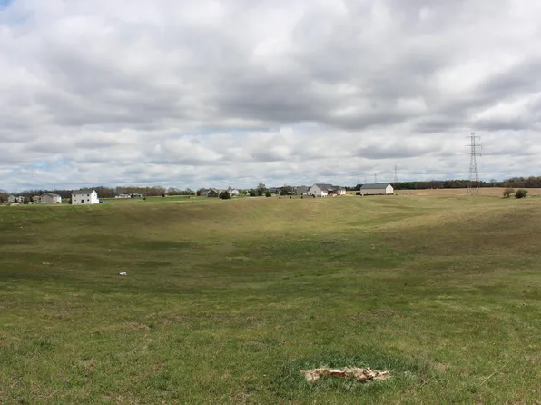 17105 Country Dr, Manchester, MI 48158