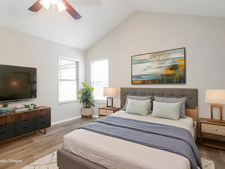 5966 Lazy Meadow Ct — Photo 10