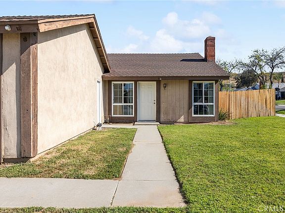 3rd image of 3151 Neptune Dr