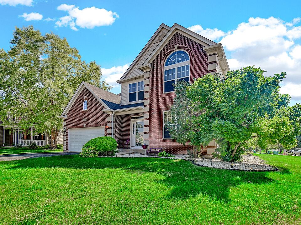 1st image of 1806 Crestview Dr
