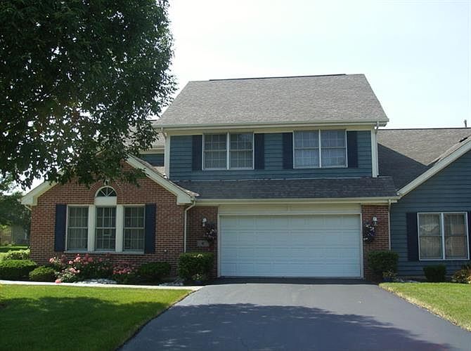 1st image of 4 Wysteria Dr #4