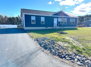 4 Spool St #102, Saco, ME 04072