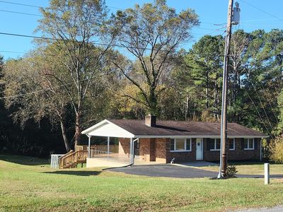 1701 Ridgecrest Dr, Danville, VA, 24540