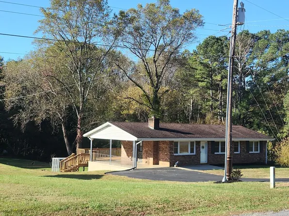 1701 Ridgecrest Dr, Danville, VA 24540