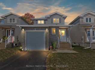 99 McKeown Cres, Loyalist, ON K7N1Y5